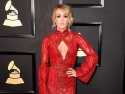 Seperti Carrie Underwood, 6 Artis Ini Juga Punya Bekas Luka