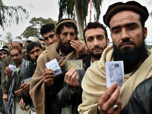 Pakistan Dituding Memulangkan Paksa Pengungsi Afghanistan