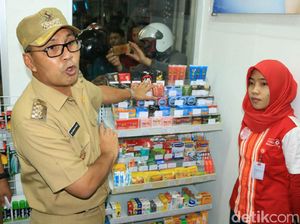 Pasang Badan Wali Kota Makassar ke Satpol PP Razia Kondom di Hari Valentine Pasang Badan Wali Kota Makassar ke Satpol PP Razia Kondom di Hari Valentine