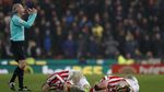 Foto-foto Terbaik Premier League Pekan 25: Chelsea Tersendat, The Reds Mantap