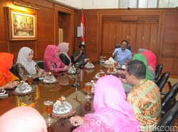 Dicurhati Guru Roudhotul Athfal Soal Insentif, Ini Respon Gus Ipul