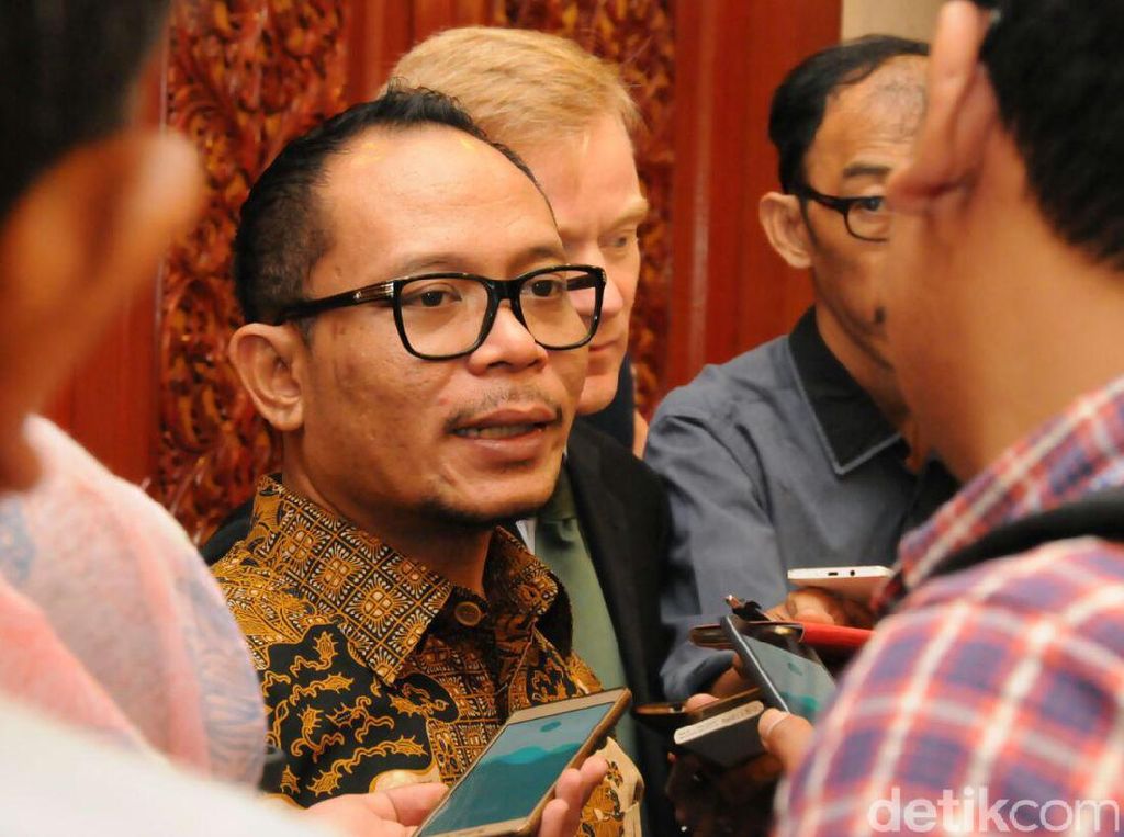 Menaker: Pengembangan SDM Jadi Kunci Optimalisasi Potensi Laut RI Menaker: Pengembangan SDM Jadi Kunci Optimalisasi Potensi Laut RI