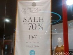 Diane Von Furstenberg Diskon 70%, Blus Mulai dari Rp 150 Ribu