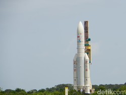 Indonesia Tak Mungkin Tanpa Satelit