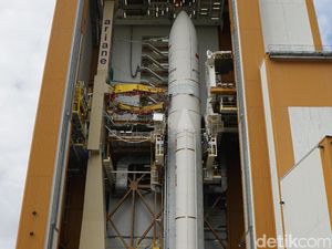 Satelit Telkom 3S Permudah Akses Informasi Masyarakat