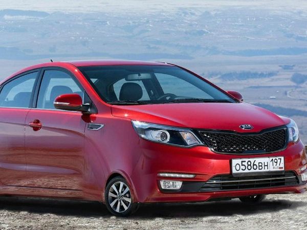 Lucunya Jika Mobil Menggunakan Ban Kecil