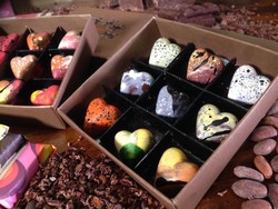 Mau Beli Cokelat untuk Hadiah Valentine? Ini 4 Tips Memilihnya