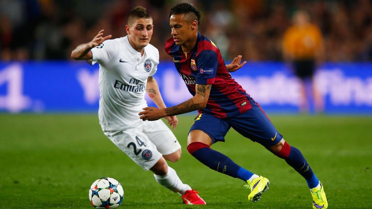 Neymar, saat masih berseragam Barcelona, menghadapi Paris Saint-Germain di Liga Champions musim 2016/2017. (Foto: Clive Rose/Getty Images)