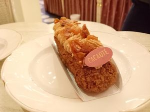 Yuk, Santai Sore Sambil Menikmati Aneka Eclair di 5 Tempat Ini