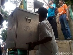KPU Cimahi Mulai Distribusikan Logistik Pemungutan Suara