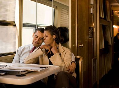 Potret Ini Membuktikan Betapa Michelle Cinta Sejati Obama