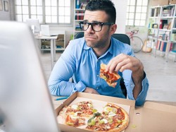 Ini 10 Kebiasaan Makan Siang Karyawan di Italia Hingga Korea (1)