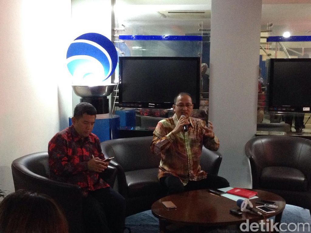 Kominfo Umumkan Pemenang Tender Mesin Sensor Internet Rp 211 Miliar Kominfo Umumkan Pemenang Tender Mesin Sensor Internet Rp 211 Miliar