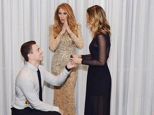 7 Selebriti yang Pernah Bantu Fans Melamar Kekasih