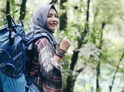 Hijabers Aisyah Punya Cerita Gaib dan Bertaruh Nyawa Saat Naik Gunung