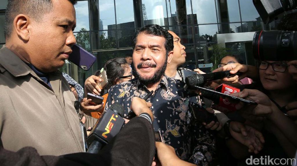 Hakim MK Anwar Usman Diperiksa KPK