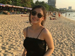 Liburan ke Thailand, Debby Shinta Kalap Belanja