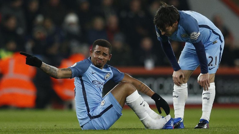 Guardiola Tak Yakin Gabriel Jesus Akan Main Lagi Musim Ini Guardiola Tak Yakin Gabriel Jesus Akan Main Lagi Musim Ini