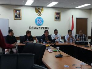 Dirugikan Berita? Dewan Pers: Adukan, Stop Kekerasan ke Wartawan