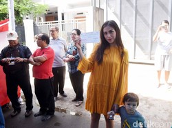 Jessica Iskandar Ajari El Belajar Politik Sejak Kecil
