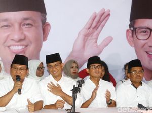Fadli Zon: Prabowo Pasti Diundang Pelantikan Anies-Sandi di Istana