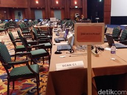 Melihat Penampakan Ruang Scan dan Input Data KPU DKI