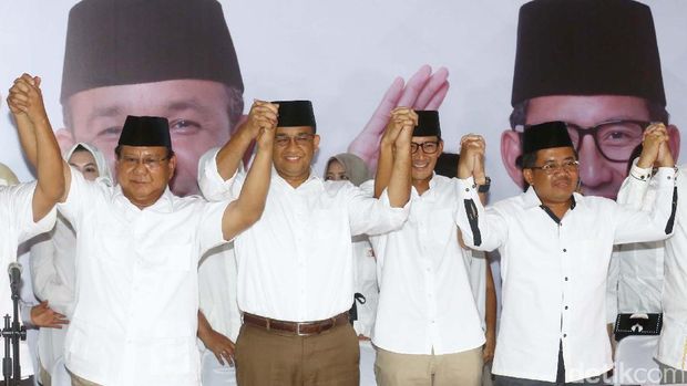 Prabowo jadi 'king maker' kemenangan Anies-Sandi di Pilgub DKI.