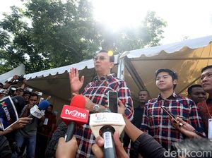 Respons Anak Ahok Saat Ditanya soal Rencana Pernikahan Sang Ayah Respons Anak Ahok Saat Ditanya soal Rencana Pernikahan Sang Ayah