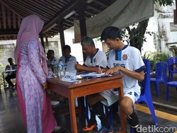 Bertema Sportivitas, Panitia TPS di Yogya Ini Kompak Berseragam Bola