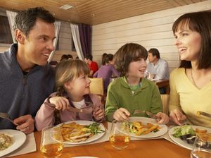 Larang Pengunjung Bawa Anak di Bawah 5 Tahun, Penjualan Resto Ini Justru Meningkat