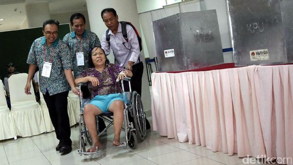 Pasien RSCM Berikan Hak Pilih