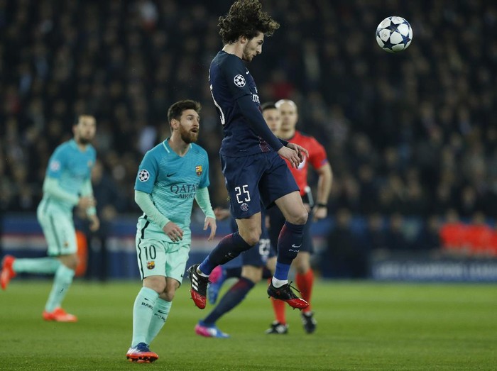 Keperkasaan Rabiot Buat Barcelona Menderita