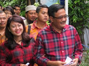 Usai Nyoblos, Djarot Sempat Blusukan ke Pasar Minggu Usai Nyoblos, Djarot Sempat Blusukan ke Pasar Minggu