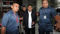 Ketua MK Diperiksa Terkait Patrialis Akbar