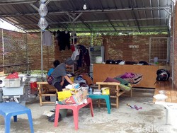Cerita Banjir di Sanggar Belajar Dekat Bantaran Kali Ciliwung