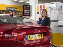 Bayar BBM Hanya Pakai Touchscreen di Mobil Saja