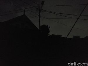 Listrik Sebagian Wilayah Jabodetabek Sudah Nyala Lagi