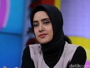 HUT ke-31, Fairuz Didatangi A Rafiq