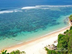 6 Destinasi Pantai Indah di Bali Untuk Liburan Sendiri