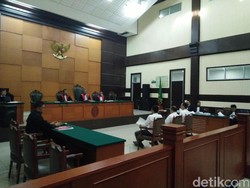 Pleidoi Ahmad Musadeq cs: Tuntutan Jaksa Tidak Terbukti