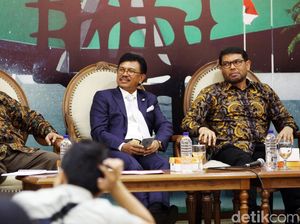 Diskusi Hukum Duel Antasari-SBY