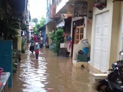 Begini Potret Banjir Kiriman di Bukit Duri
