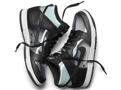 Nike Rilis Sneakers Transparan dengan Comme des Garcons Seharga Rp 7 Juta