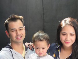 Nagita Slavina Minta Kado Umrah, Raffi Ahmad Kabulkan