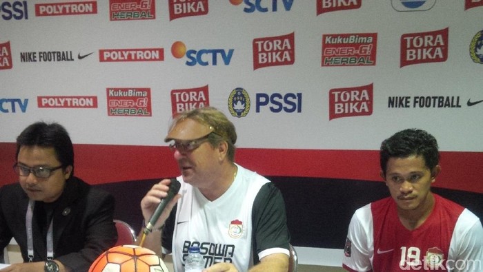 PSM Tersingkir, Robert Rene: Yang Penting Pemain Tak Cedera
