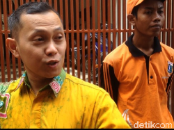 Kemlu Datangi Rumah Mantan Mertua Siti Aisyah di Tambora