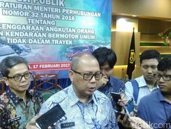 Uji Publik Aturan Taksi Online: STNK Badan Hukum, Tarif Diatur