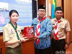 Ke Bandung, Mahasiswi Teladan Jepang Ini Belajar Pramuka Indonesia