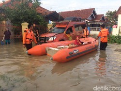 Pengungsi Akibat Banjir di Brebes Bertambah Jadi 4.950 Orang