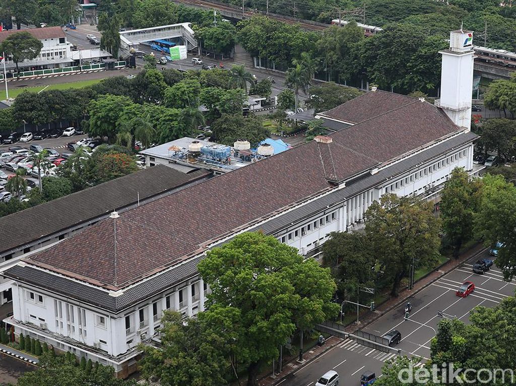 Dibui 8 Tahun Penjara, Eks Presdir Dana Pensiun Gugat Pertamina Rp 46 M Dibui 8 Tahun Penjara, Eks Presdir Dana Pensiun Gugat Pertamina Rp 46 M